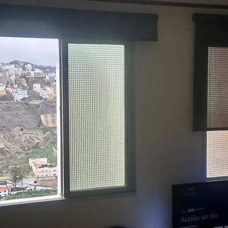 Апартаменти Cozy Flat In Palmas, Miller Area, 4d Лас-Пальмас-де-Гран-Канарія